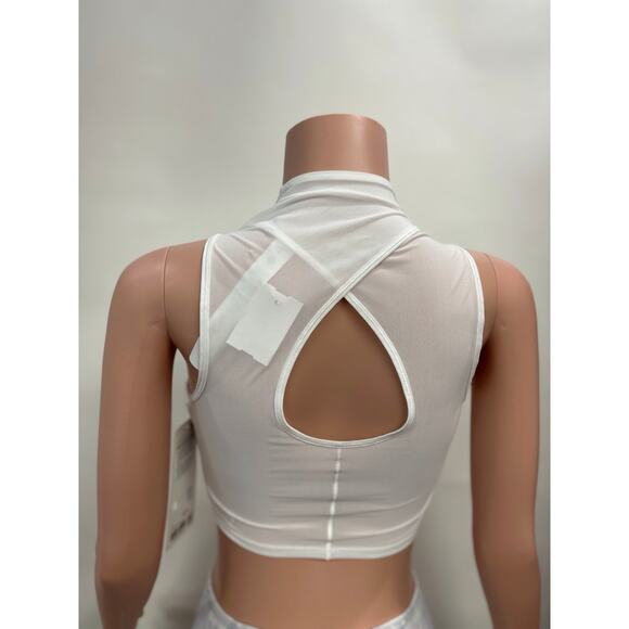 Lululemon Keyhole Mesh Tank - Picture 1 of 3